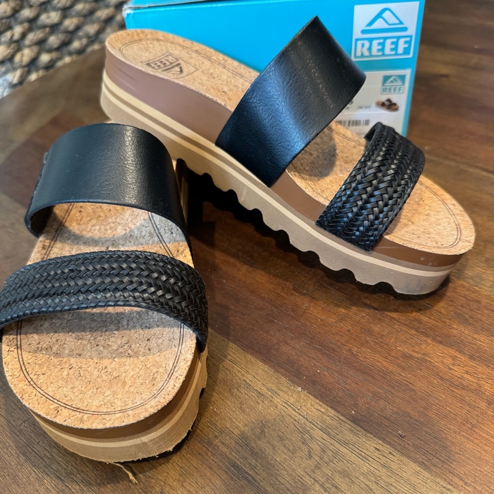 Reef Women's Cushion Vista Hi Braided Strap Platform Slides  7.5 NIB